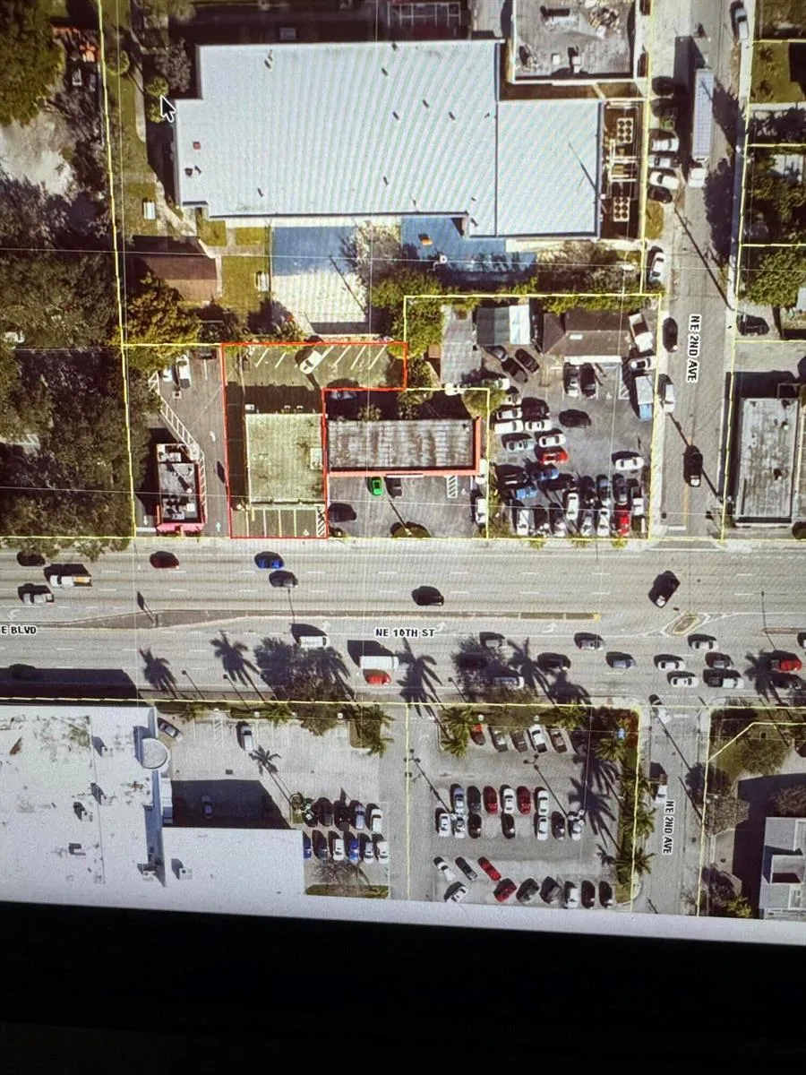 105109 E Sunrise Boulevard Fort Lauderdale, FL 33304