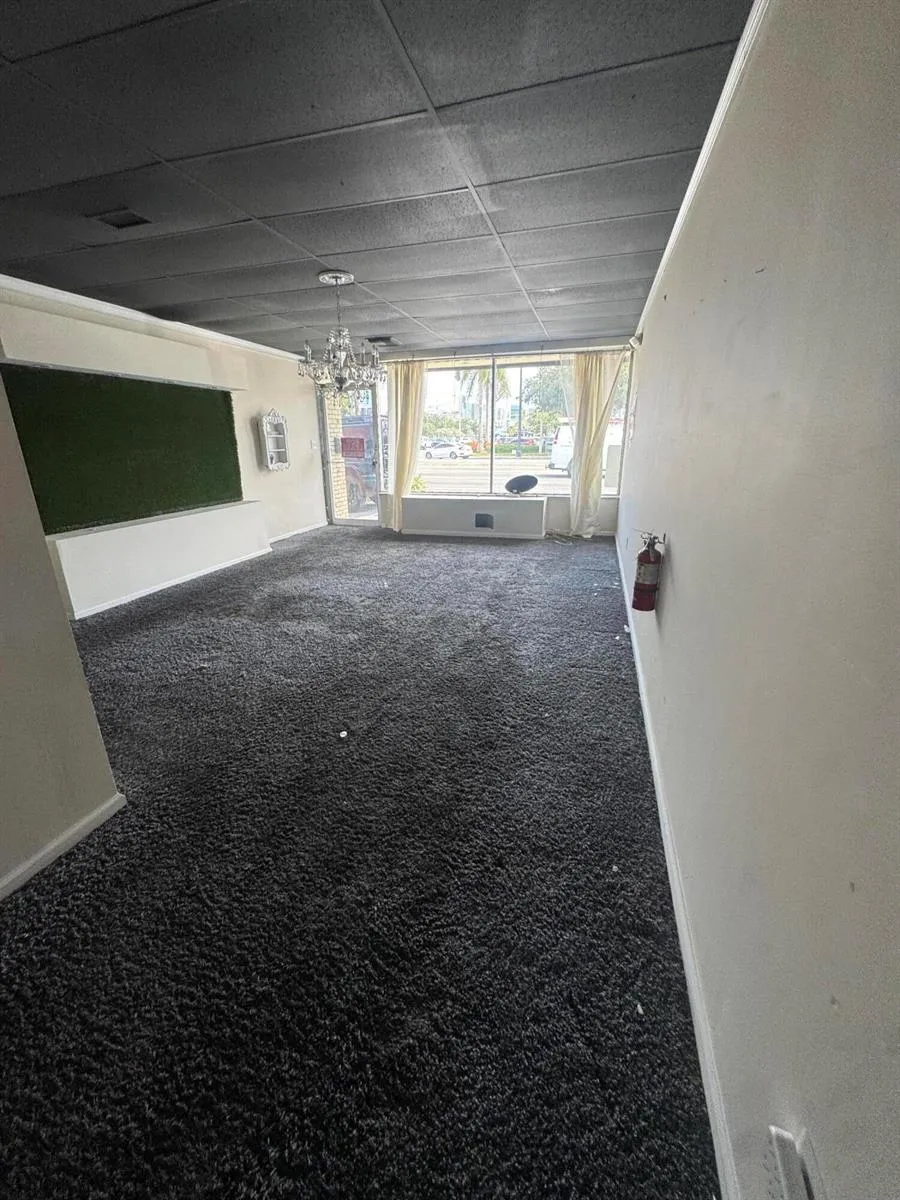 105109 E Sunrise Boulevard Fort Lauderdale, FL 33304