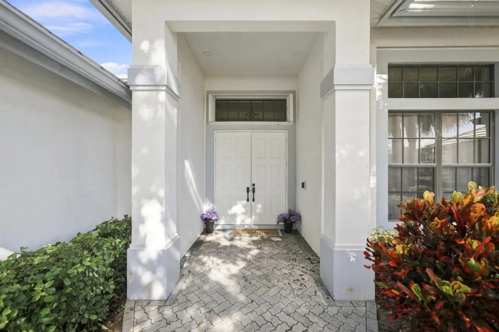 756 SW Pelican Cove Port St. Lucie, FL 34986