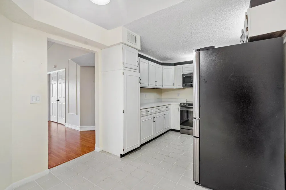 13770 ONEIDA DRIVE #D2 Delray Beach, FL 33446