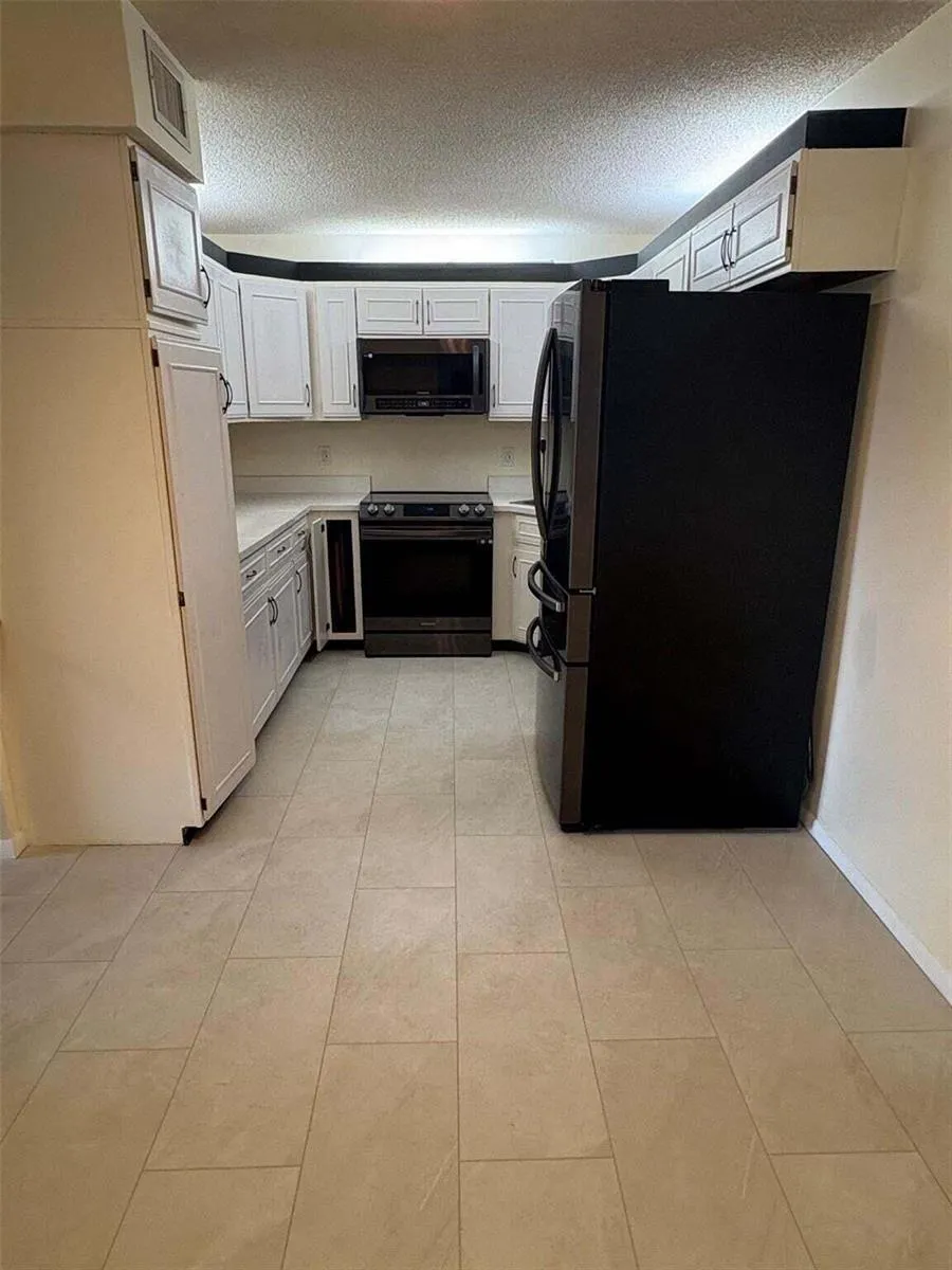 13770 ONEIDA DRIVE #D2 Delray Beach, FL 33446