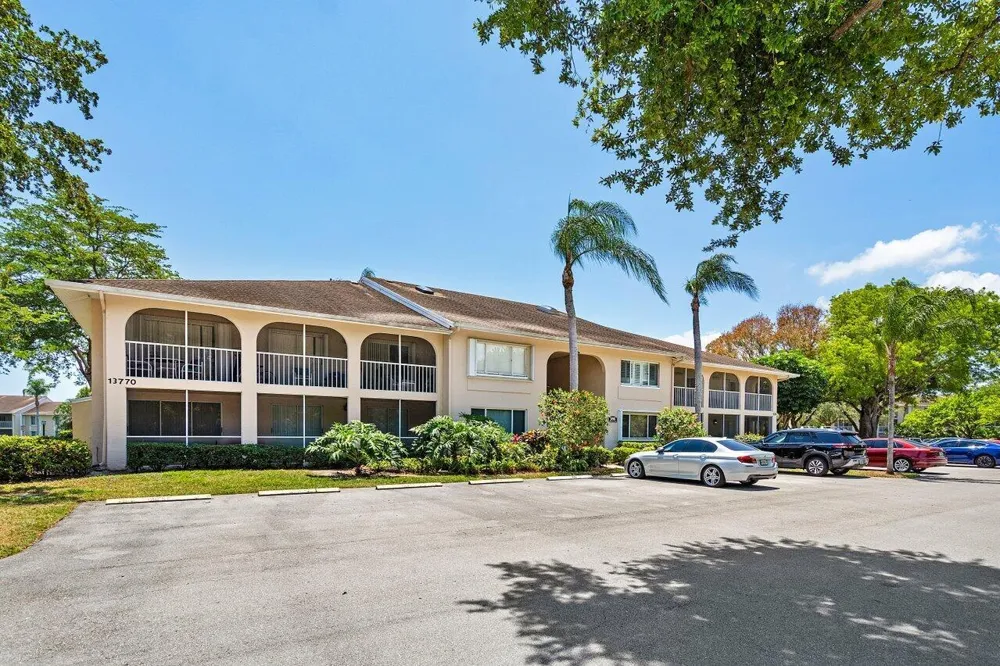 13770 ONEIDA DRIVE #D2 Delray Beach, FL 33446