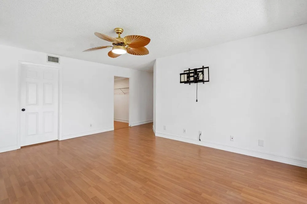 13770 ONEIDA DRIVE #D2 Delray Beach, FL 33446