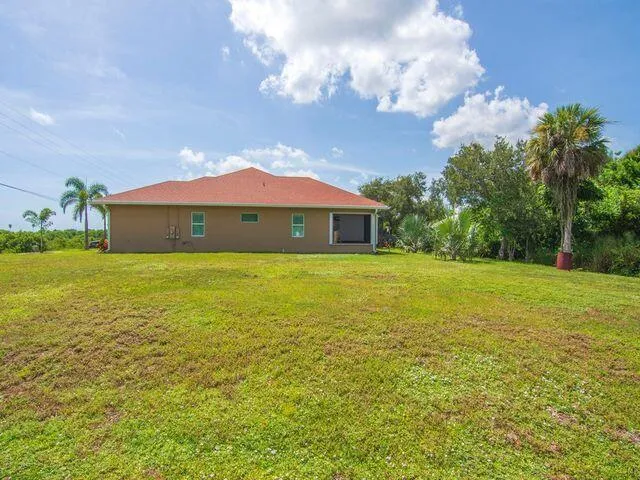 5327 Old Dixie Highway Fort Pierce, FL 34946