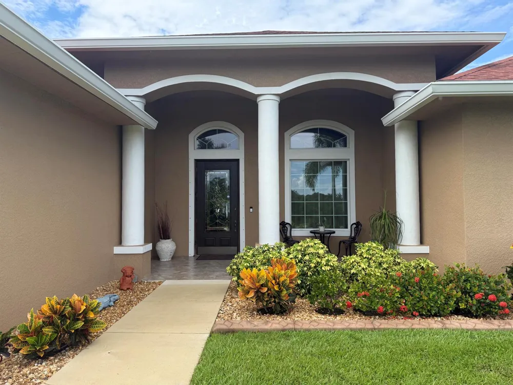 5327 Old Dixie Highway Fort Pierce, FL 34946