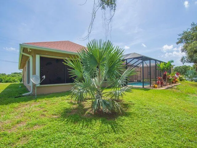 5327 Old Dixie Highway Fort Pierce, FL 34946