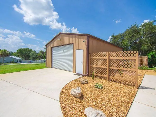 5327 Old Dixie Highway Fort Pierce, FL 34946