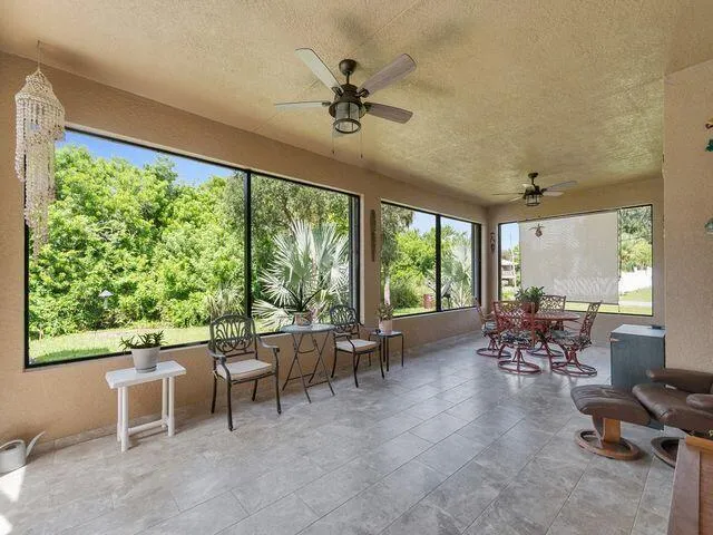 5327 Old Dixie Highway Fort Pierce, FL 34946