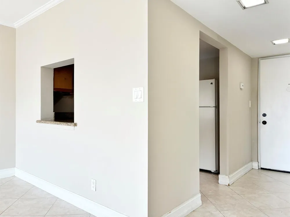 2306 S Cypress Bend Drive #420 Pompano Beach, FL 33069