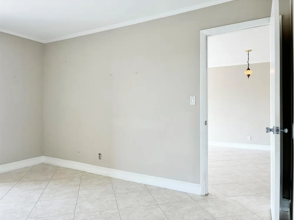 2306 S Cypress Bend Drive #420 Pompano Beach, FL 33069