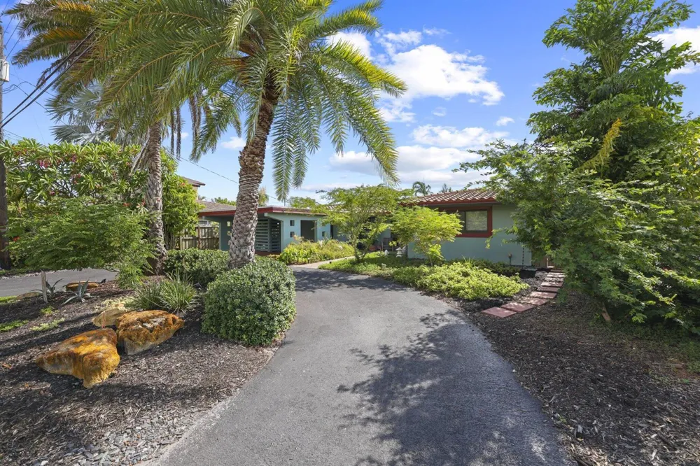 2332 NE 17th Terrace Wilton Manors, FL 33305
