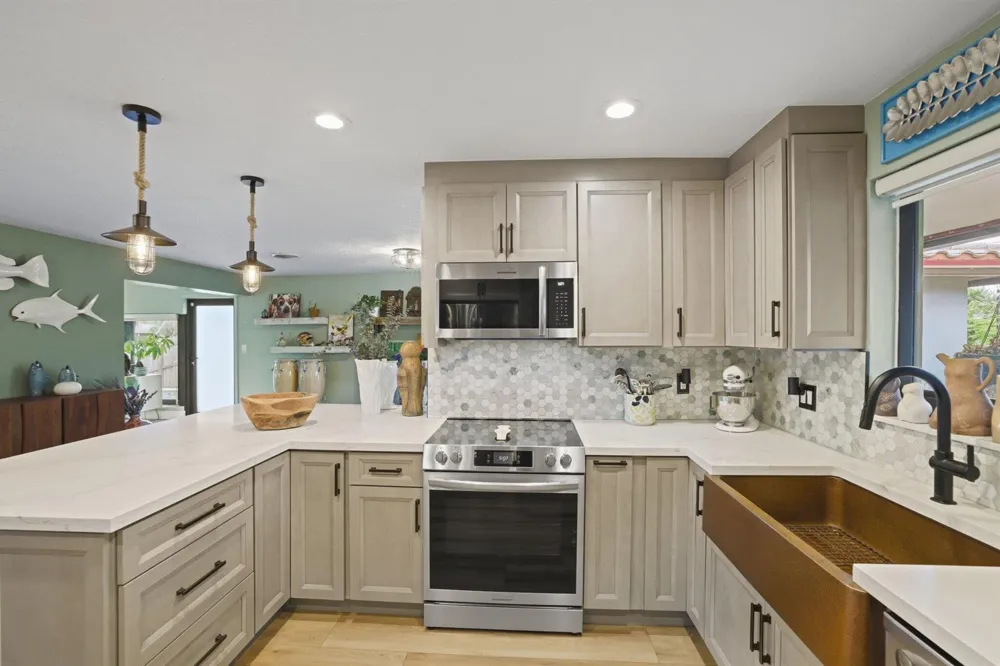 2332 NE 17th Terrace Wilton Manors, FL 33305