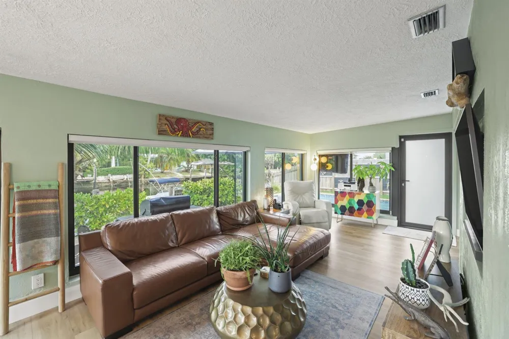 2332 NE 17th Terrace Wilton Manors, FL 33305