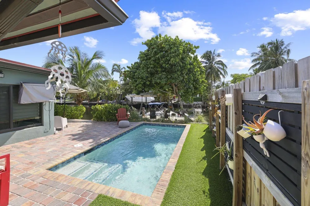 2332 NE 17th Terrace Wilton Manors, FL 33305