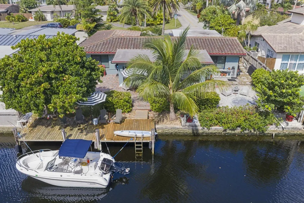 2332 NE 17th Terrace Wilton Manors, FL 33305