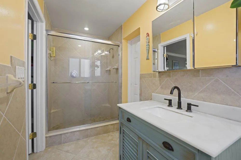 2332 NE 17th Terrace Wilton Manors, FL 33305