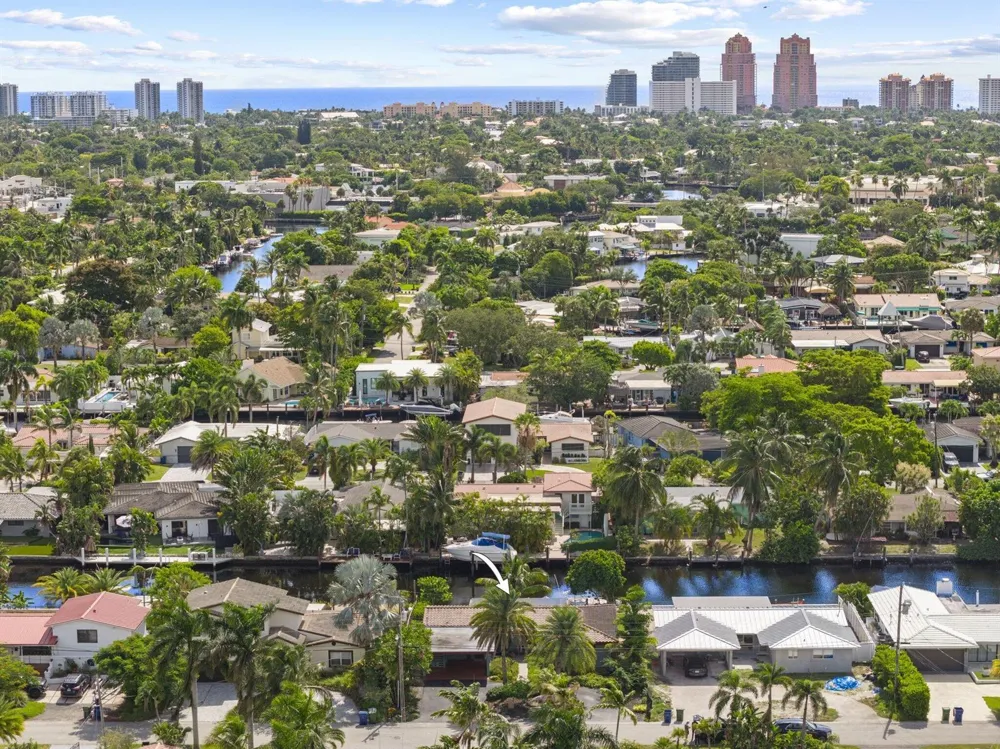 2332 NE 17th Terrace Wilton Manors, FL 33305