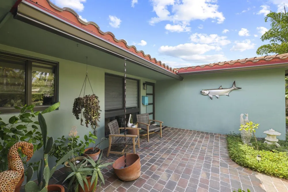 2332 NE 17th Terrace Wilton Manors, FL 33305