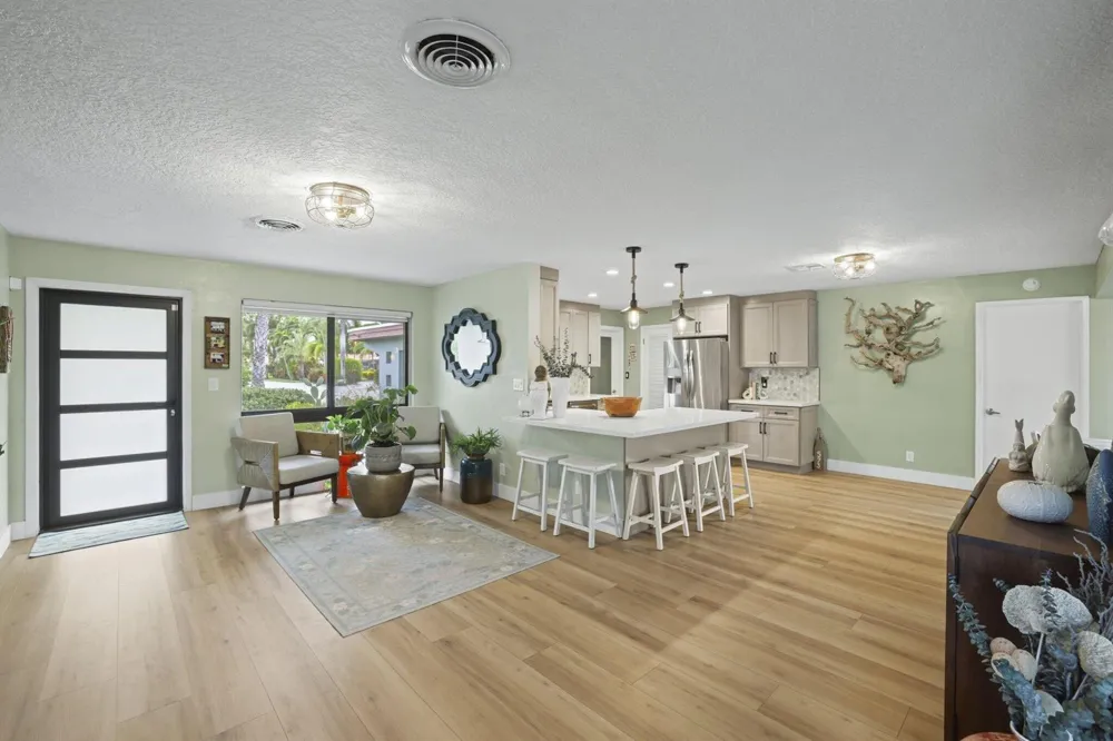 2332 NE 17th Terrace Wilton Manors, FL 33305