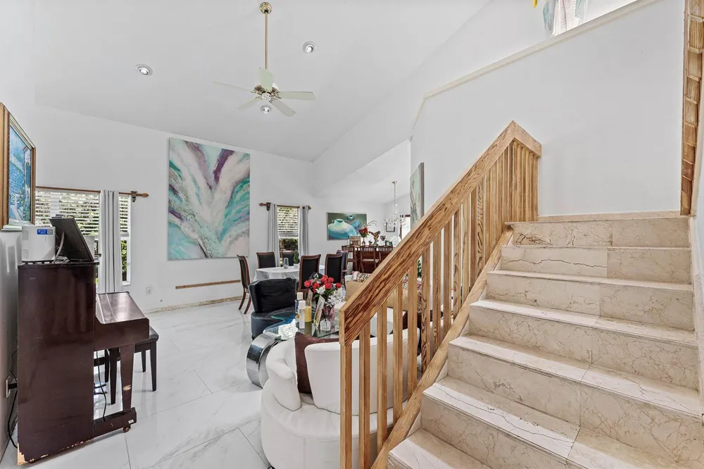 2350 NW 5TH AVENUE Boca Raton, FL 33431