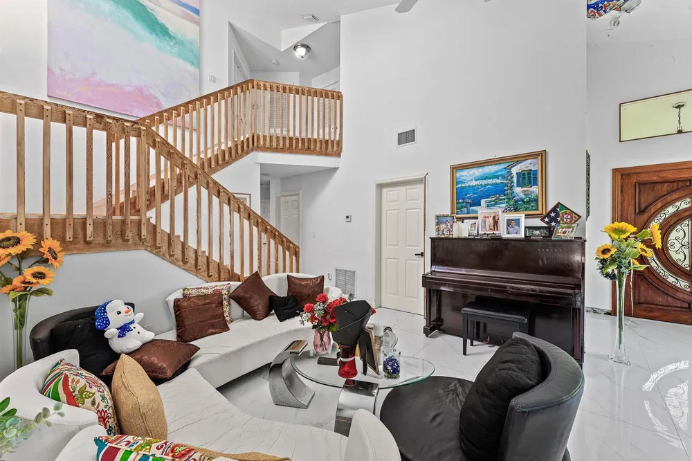 2350 NW 5TH AVENUE Boca Raton, FL 33431