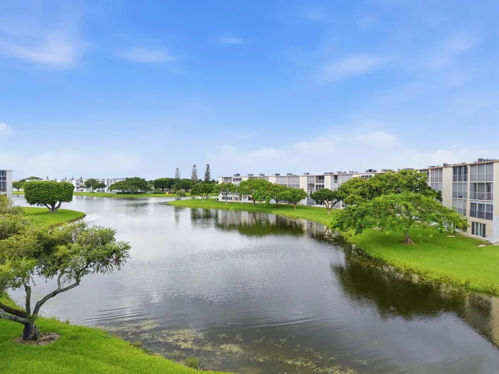 3038 GUILDFORD C #3038 Boca Raton, FL 33434