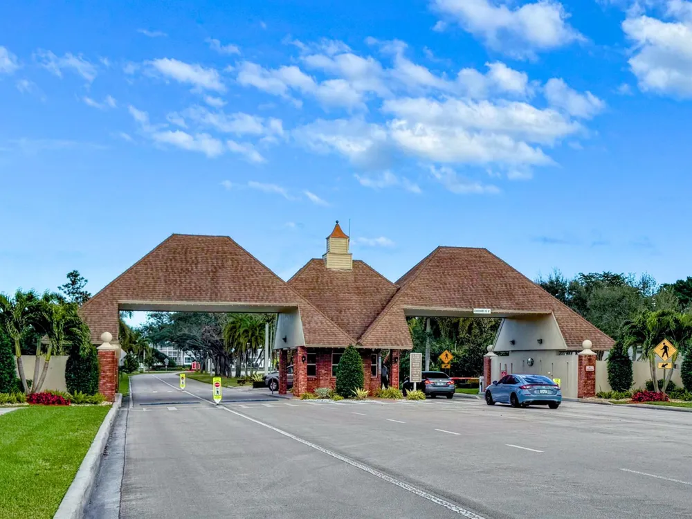 3038 GUILDFORD C #3038 Boca Raton, FL 33434