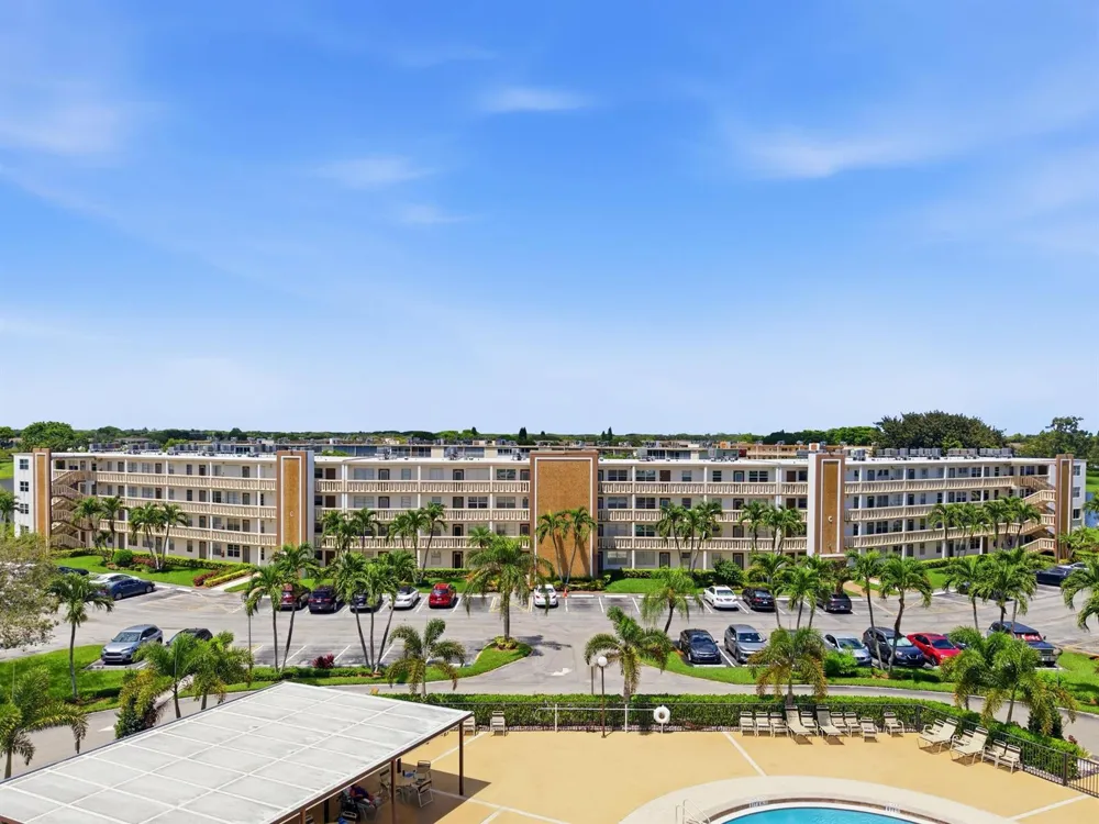 3038 GUILDFORD C #3038 Boca Raton, FL 33434