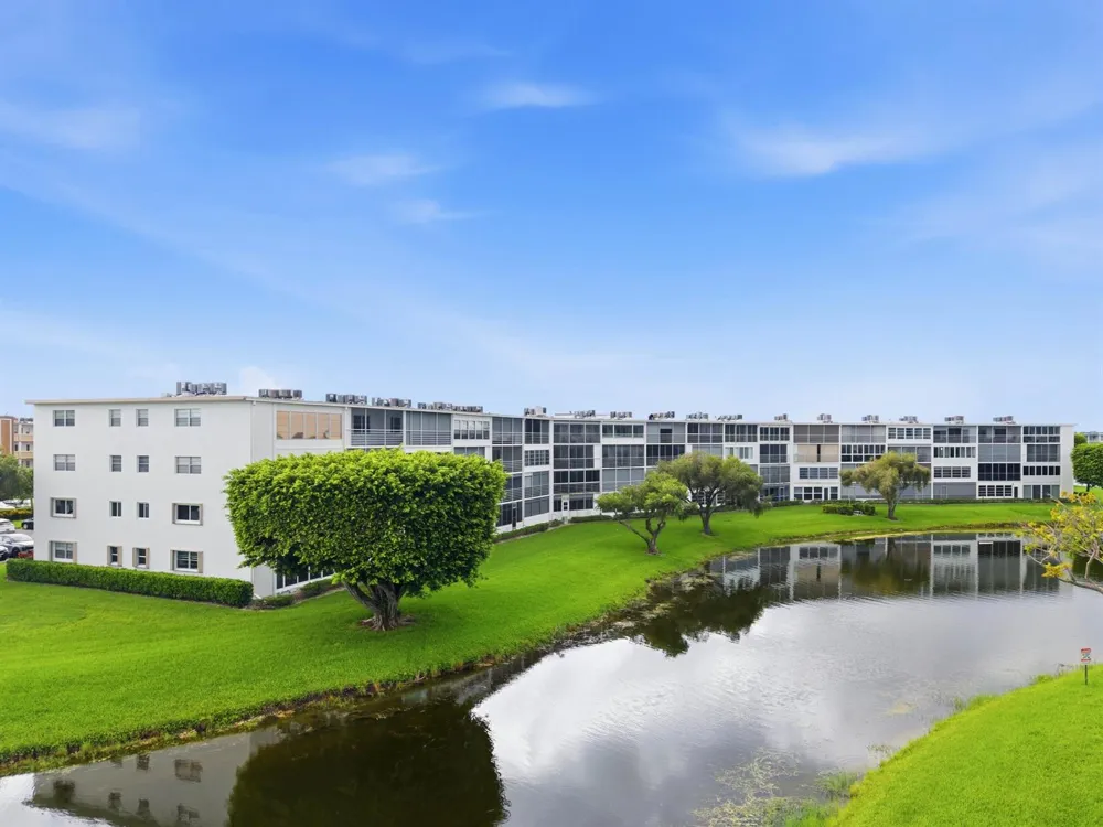 3038 GUILDFORD C #3038 Boca Raton, FL 33434
