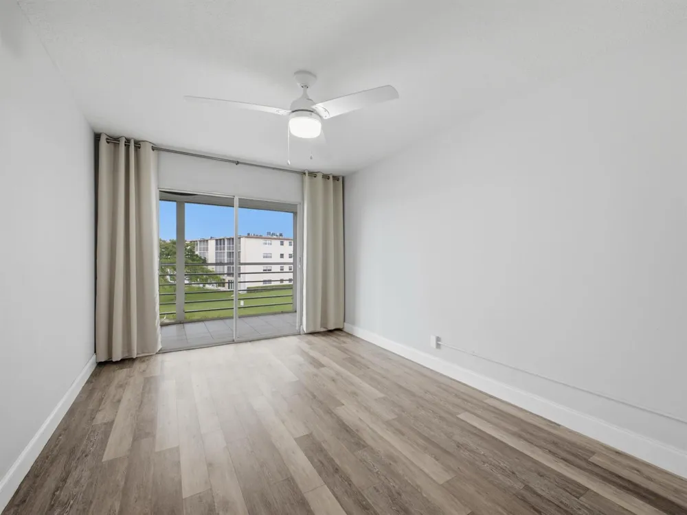 3038 GUILDFORD C #3038 Boca Raton, FL 33434