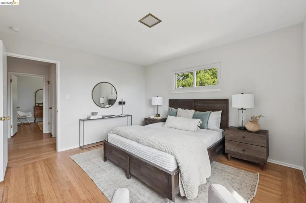 13474 Skyline Blvd Oakland, CA 94619