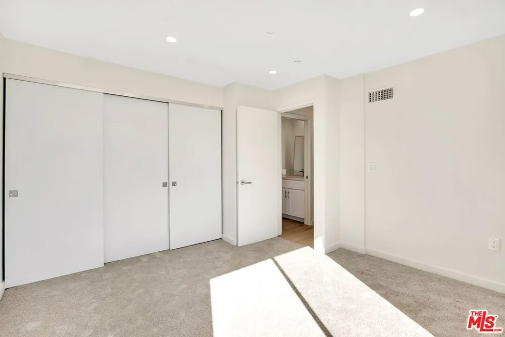 28405 Via Acero Street Malibu, CA 90265