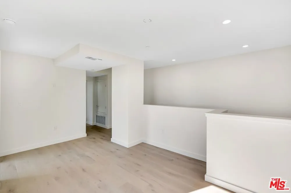 28405 Via Acero Street Malibu, CA 90265