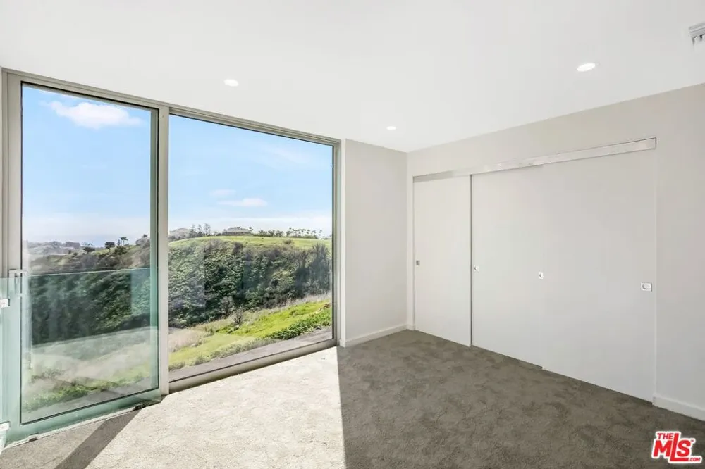 28405 Via Acero Street Malibu, CA 90265