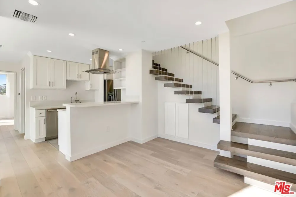 28405 Via Acero Street Malibu, CA 90265
