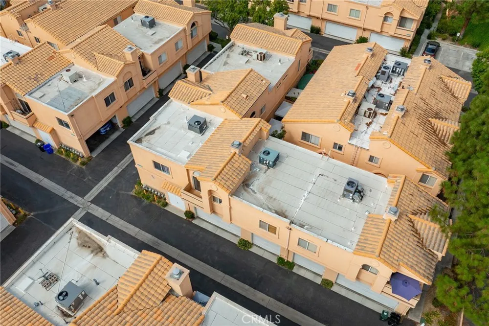 18852 Vista Del Canon #F Newhall, CA 91321