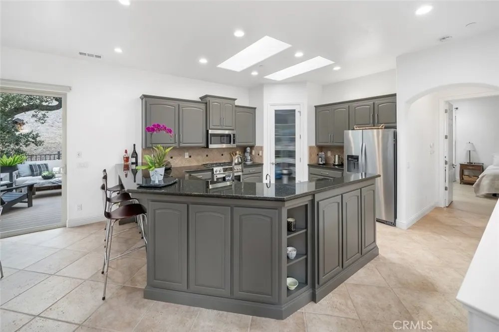 2940 Night Hawk Way Avila Beach, CA 93424