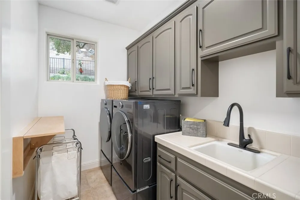 2940 Night Hawk Way Avila Beach, CA 93424