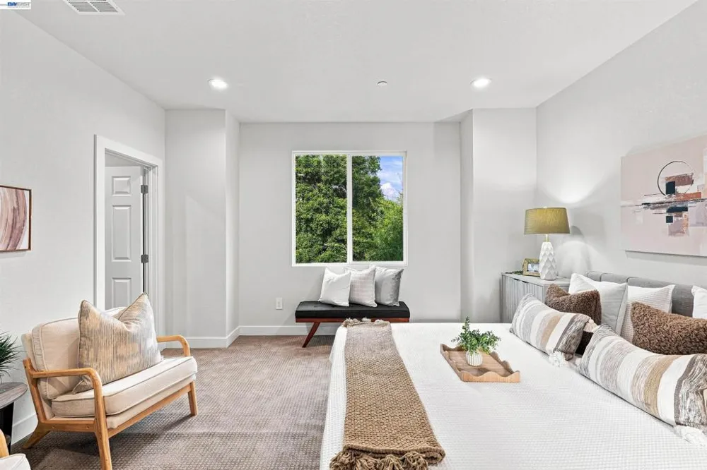 2722 Cowell Rd Concord, CA 94518