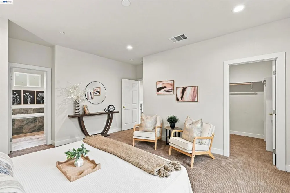 2722 Cowell Rd Concord, CA 94518