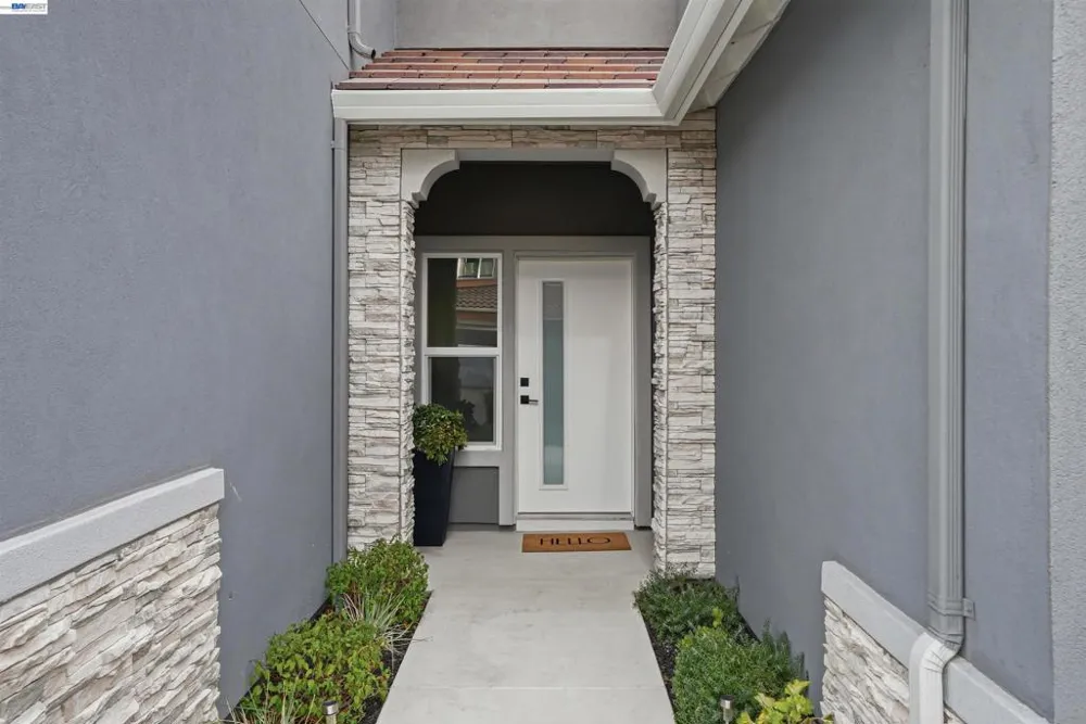 2722 Cowell Rd Concord, CA 94518