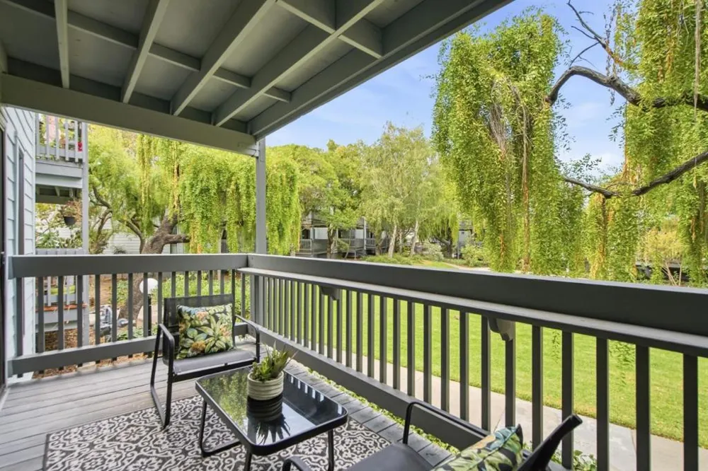 4238 George Avenue #1 San Mateo, CA 94403