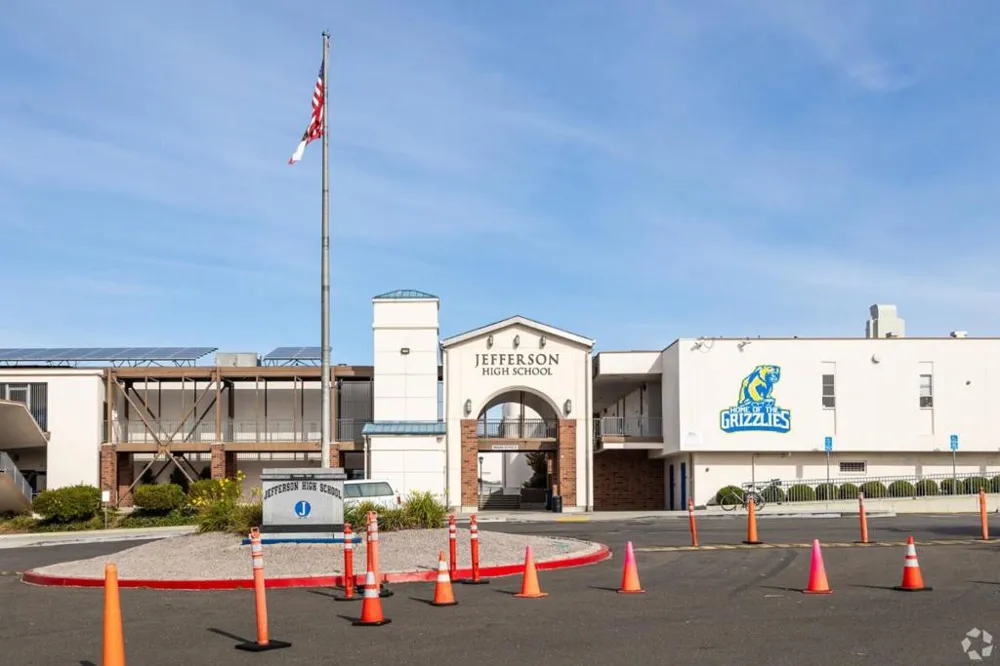 188 Santa Barbara Avenue Daly City, CA 94014