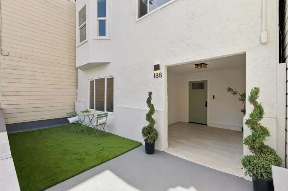 188 Santa Barbara Avenue Daly City, CA 94014
