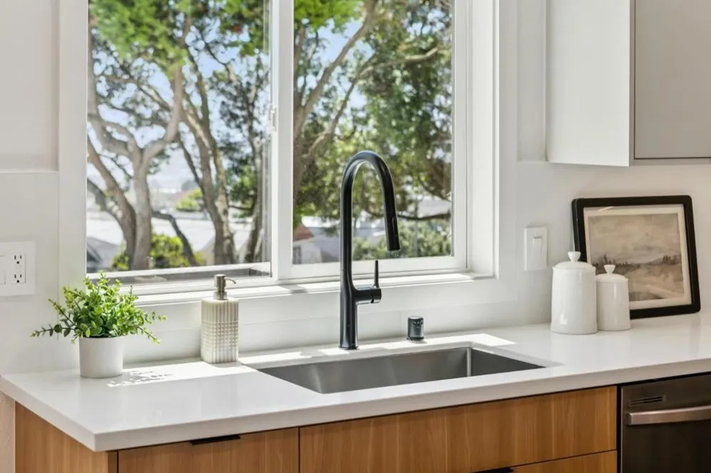 188 Santa Barbara Avenue Daly City, CA 94014