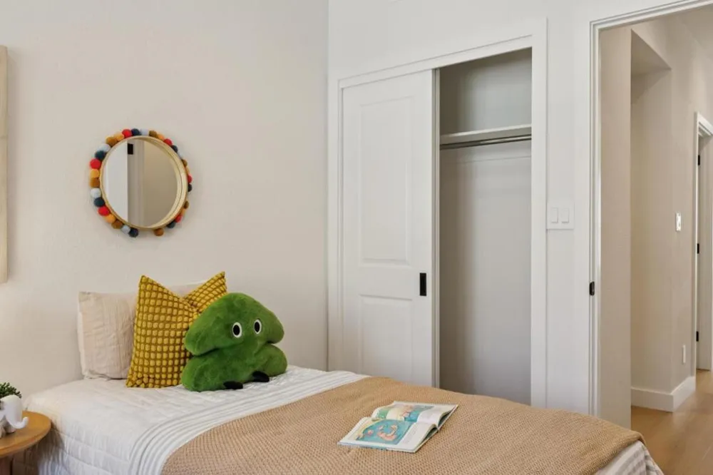 188 Santa Barbara Avenue Daly City, CA 94014
