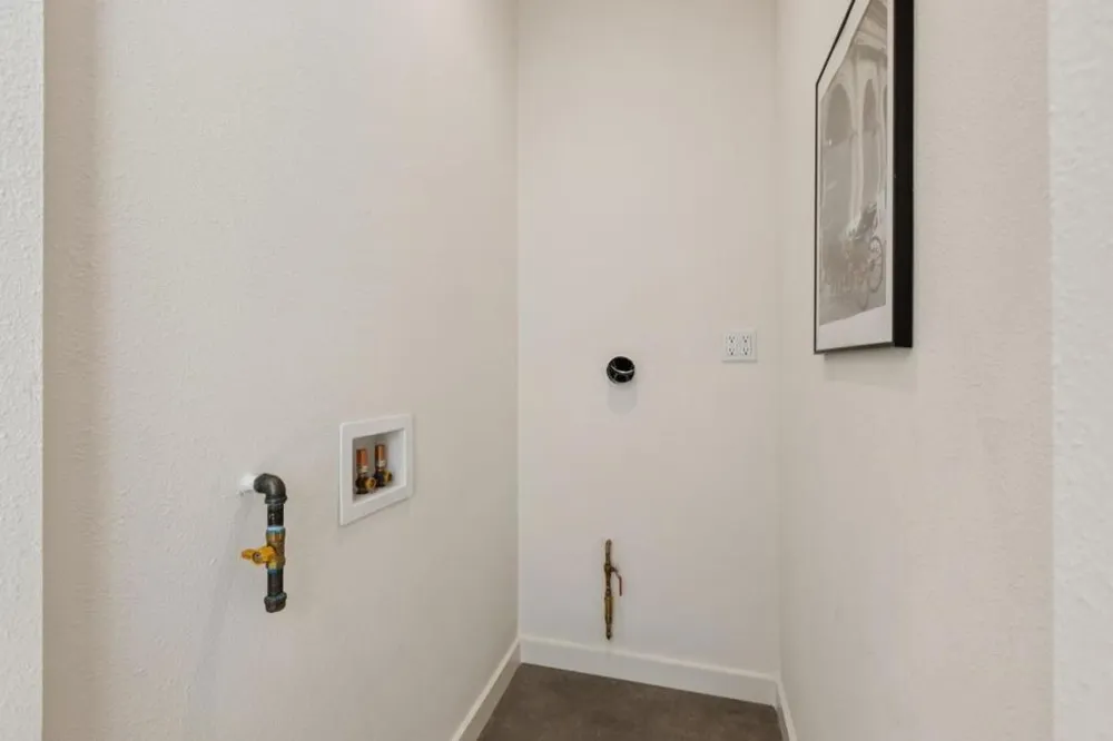 188 Santa Barbara Avenue Daly City, CA 94014