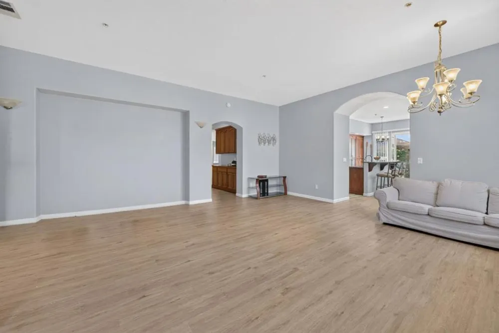 551 Hillock Drive Hollister, CA 95023