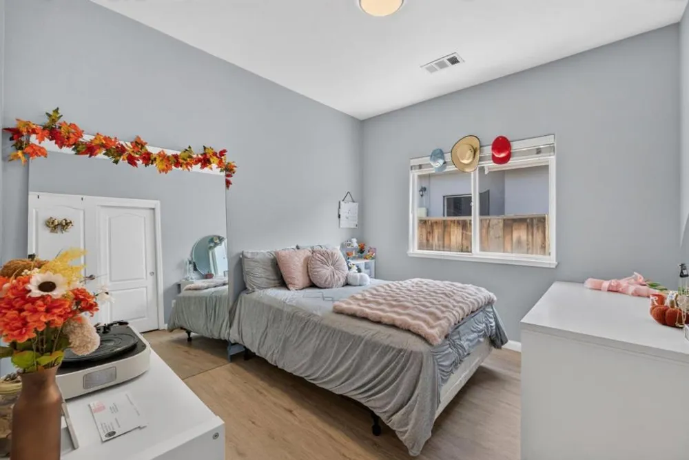 551 Hillock Drive Hollister, CA 95023