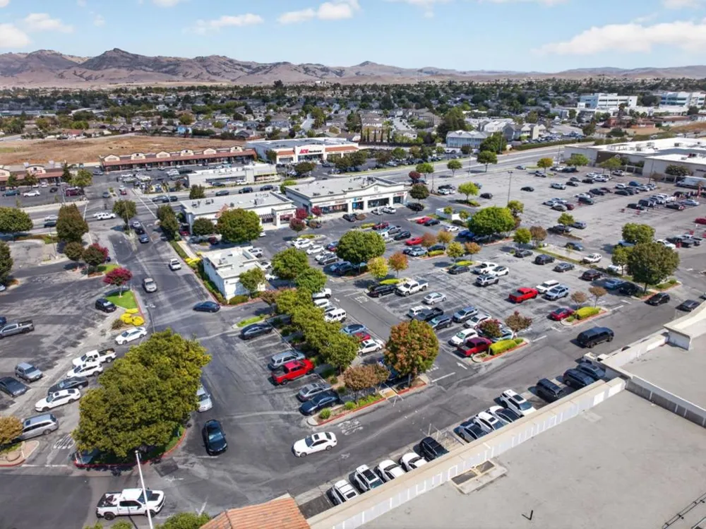 551 Hillock Drive Hollister, CA 95023